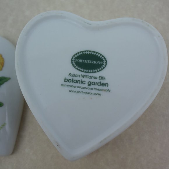 Vintage Botanic Garden "Pansy" Trinket Box by Portmeirion - Picture 9 of 11